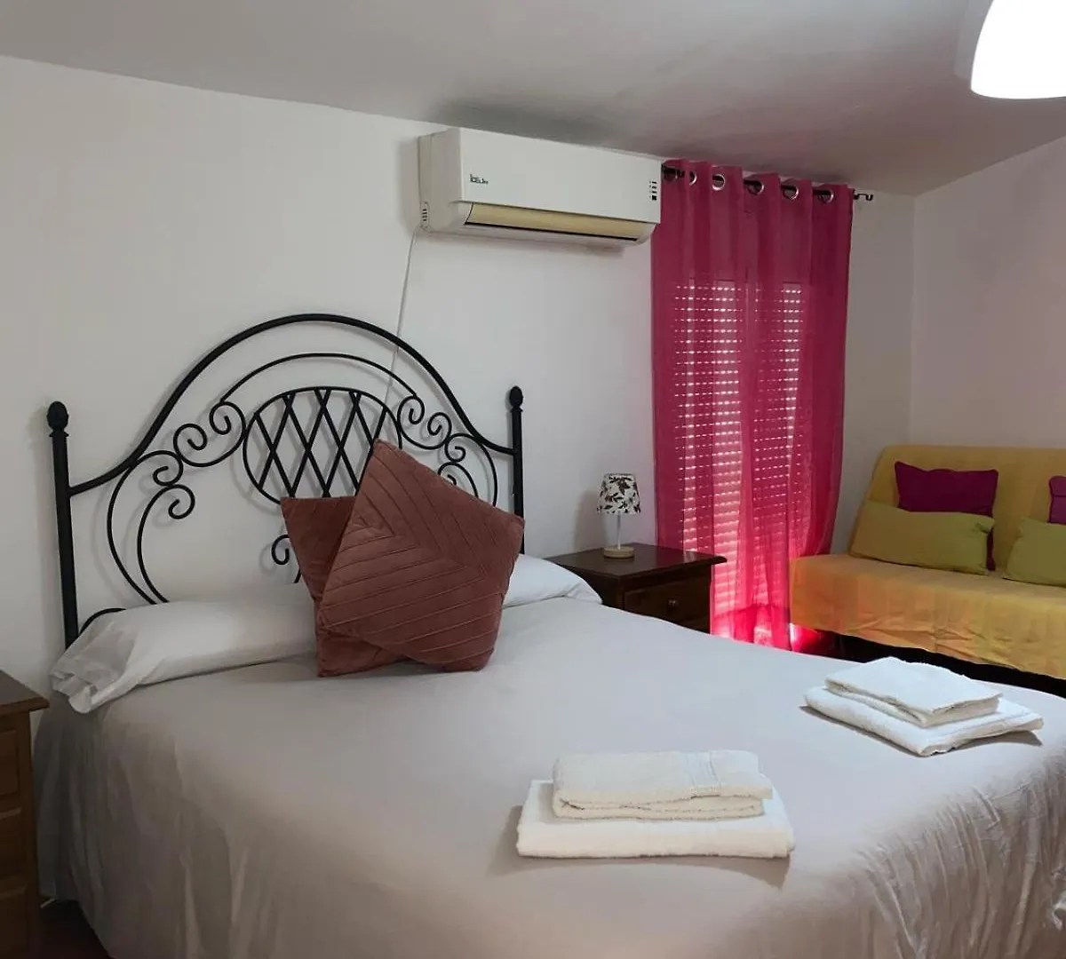 Casa Cris Vila Aracena Espanha